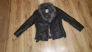 Kurtka XL - L (1 foto / 3)
