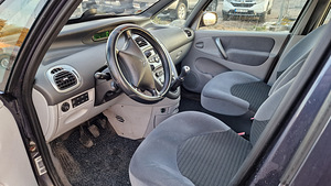 Citroen Picasso 1.6 Diisel (4 foto / 8)