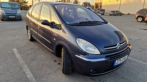 Citroen Picasso 1.6 Diisel (7 foto / 8)