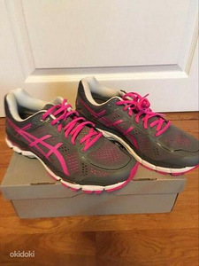Spordijalanõud Asics Gel-Kayano 22, 43,5 (1 foto / 1)