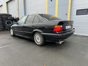 BMW 320 M52B28 (3 фото из 9)