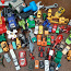 Большое количество маленьких моделей автомобилей, тракторов, пил и т.д. (фото #4)