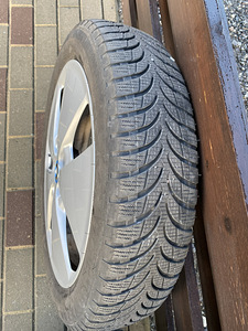 BMW i3 veljed + rehvid (2 foto / 3)