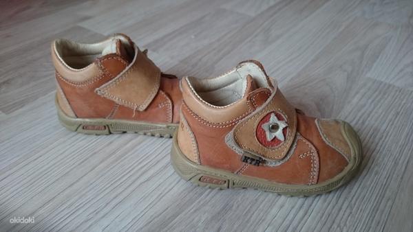 Детские кожаные ботинки в-о, размер 20 (фото #1)