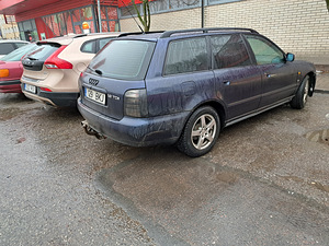 Audi A4 Avant 1.9d 81kw (8 foto / 10)