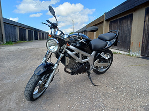 SUZUKI SV 650 (1 foto / 6)