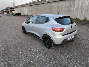 Renault Clio 1.1 55kw бензин (7 фото из 11)