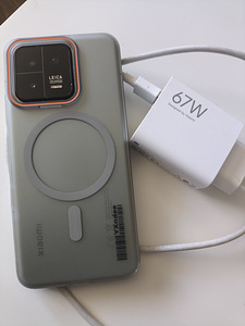 Xiaomi 13 nagu uus (1 foto / 4)