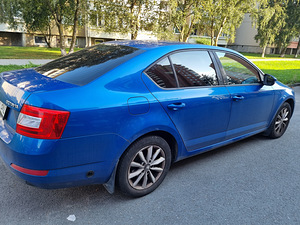 Skoda Octavia (4 foto / 6)