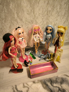 Rainbow high 5tk. + aksessuaarid (komplekt korraga) (1 foto / 10)