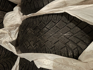 Continental 215/60 r16 (3 фото из 7)