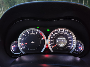 Honda Accord 2008 Elegance 2.0 115 kW (7 foto / 10)
