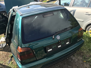 Golf 3 varuosadeks (3 foto / 3)