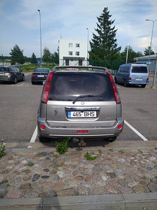 Nissan X-Trail (3 foto / 4)