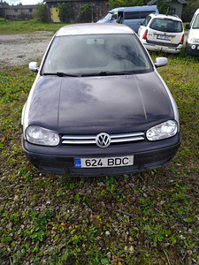 Volkswagen Golf 4 (3 foto / 4)