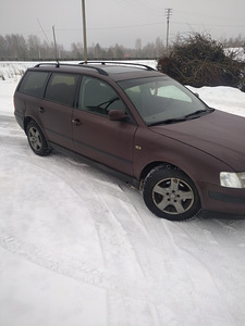 Volkswagen Passat (3 foto / 6)