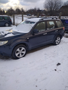 Subaru (6 foto / 6)