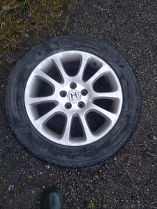Honda CR-V (6 foto / 8)