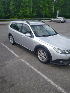 Saab 9-3x aero (4 foto / 6)