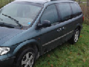 Chrysler Grand Voyager (3 foto / 3)