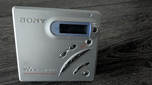 SONY Walkman MZ R500 MD player (2 foto / 5)