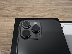 iPhone 13 Pro Max, Hall (Battery Health 92%) (6 foto / 6)