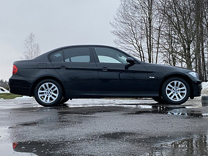 BMW 320i E90 110 кВт (6 фото из 10)