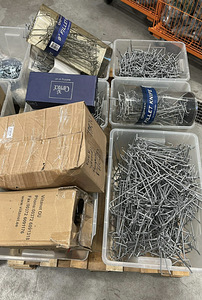 Kvaliteetsed perfostendid ja -riiulid, piigid (10 foto / 10)