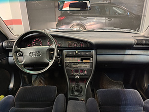 AUDI A6 C4 AVANT 2.6 110kw (4 foto / 7)
