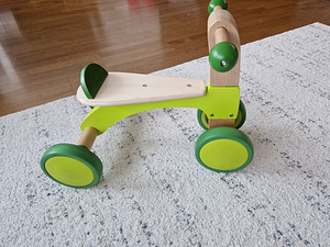 Hape беговел (1 фото из 3)