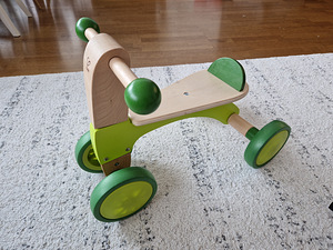 Hape беговел (3 фото из 3)