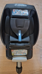 Maxi-Cosi Cabriofix + isofix alus + soojakott (3 foto / 6)