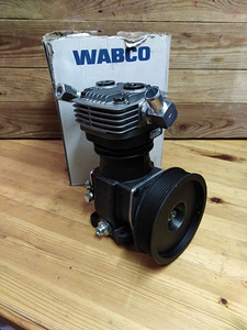 Компрессор wabco 4111410020 (1 фото из 3)