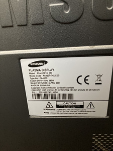 Телевизор Samsung (2 фото из 2)