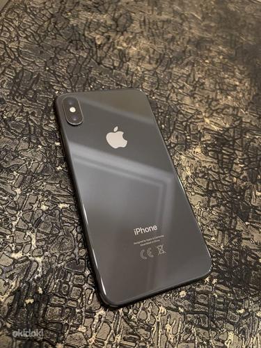 iPhone X 256 ГБ (фото #1)
