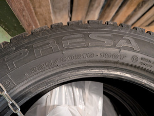 Lamellrehvid Maxxis PRESA SUV ICE 8.3mm 225/60R18 (2 foto / 2)
