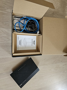 Router ASUS RT-N12 (3 foto / 3)