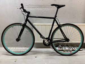 Продается Fixie велосипед EXCELSIOR (1 фото из 5)