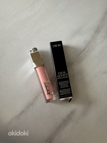 Блеск для губ Dior