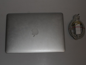 Apple Macbook Air 13 A1466 Mid 2015 (4 foto / 5)