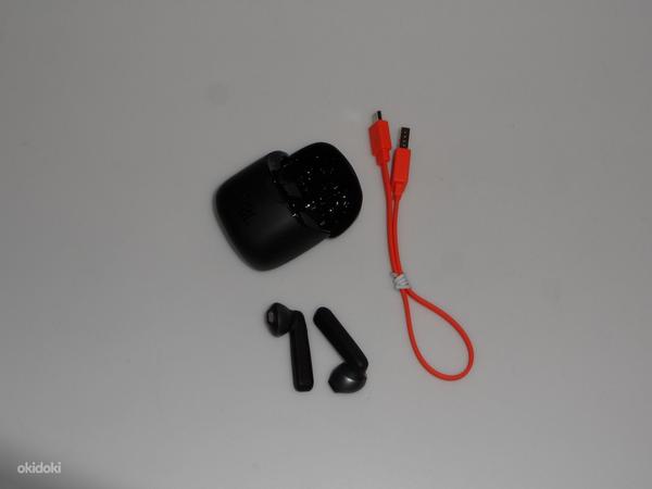 Kõrvaklappid JBL Tune 220TWS Black (foto #4)