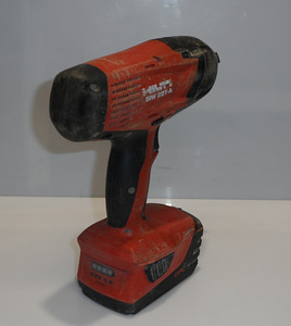Akulöökmutrikeeraja Hilti SIW 22T-A + Aku B22 5,2AH (5 foto / 6)