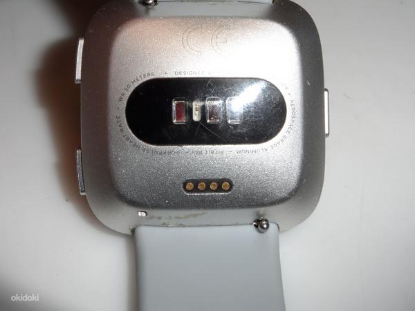 Nutikellad Fitbit Versa FB505 + laadija (foto #4)