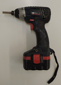 Akutrell Bosch GDR 14,4v Professional + aku 2,0Ah + laadija (4 foto / 7)