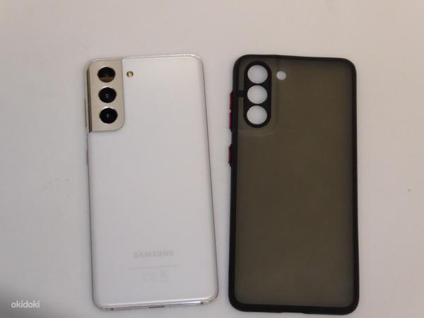 Мобильный телефон Samsung Galaxy S21 5G + Чехол (фото #6)