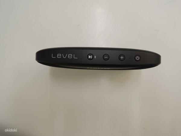 Беспроводная колонка Samsung Level Box Slim (фото #4)