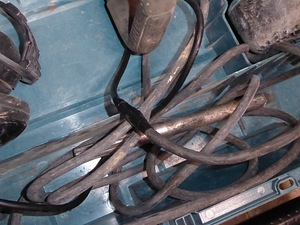 Puurvasar Makita HR4011C, 1100 w (5 foto / 5)