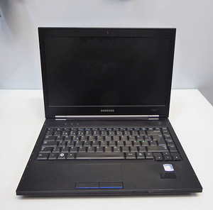 Sülearvuti Samsung 200B + Laadija (6 foto / 8)