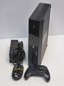 Mangukoonsol Microsoft Xbox One 500GB (6 foto / 6)