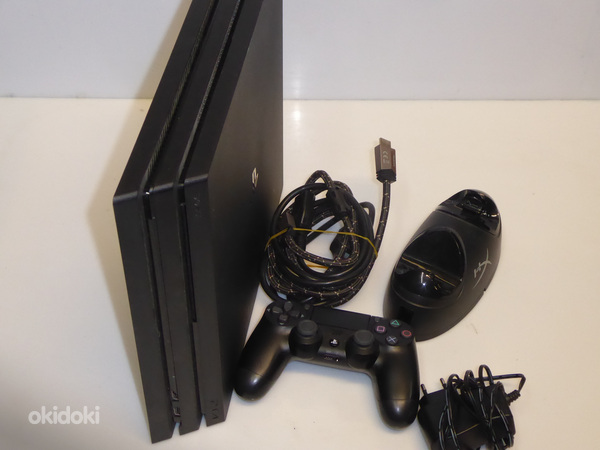 Игровая приставка Sony PlayStation 4 Pro 1000 ГБ (фото #5)